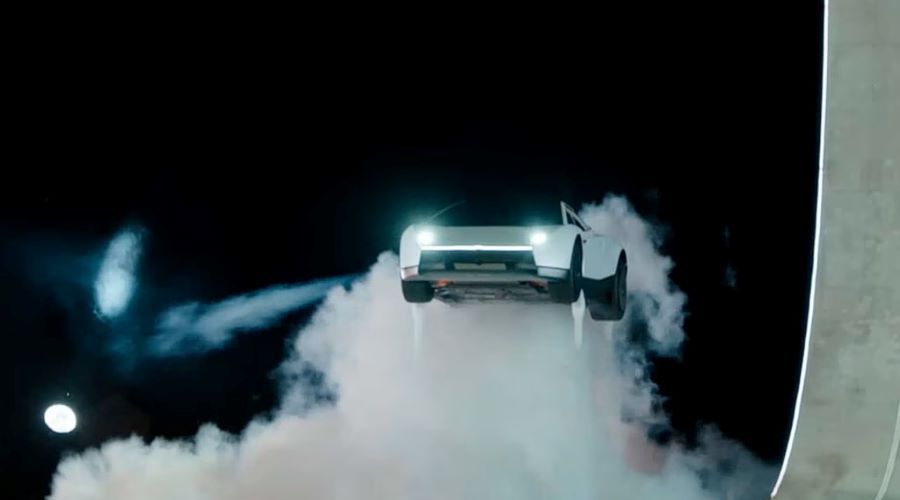 Tesla: Παρουσιάσε αυτοκίνητο που πετάει και αναποδογυρίζει! (VIDEO)