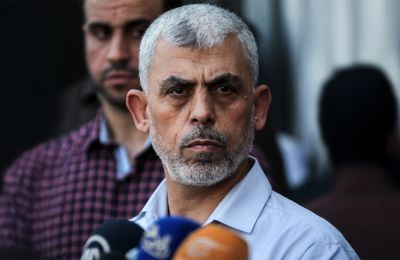 «Θέλω να κρατήσω ένα Καλάσνικοφ και να πυροβολήσω Εβραίους»
