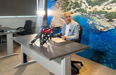 Άρση κυρώσεων κατά της Ρωσίας ζητά ο Αβερωφ - Τι ζητά από ΠτΔ