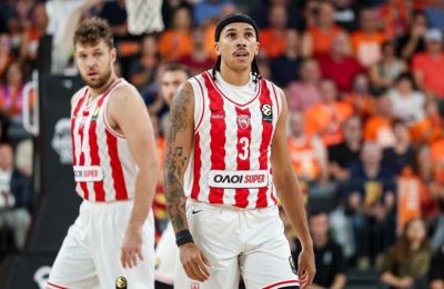 Με Νετζήπογλου αντί Ντόρσεϊ κόντρα στην Μπαρτσελόνα
