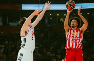 Μονέκε και Νουόρα οδήγησαν τον Ερυθρό στην 4η σερί νίκη