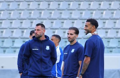 Επιστροφή με χαμόγελο/Γκόλντσον