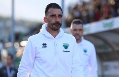  «Κάτι μας λείπει για να σκοράρουμε, δεν κάνουμε τίποτα έτσι»