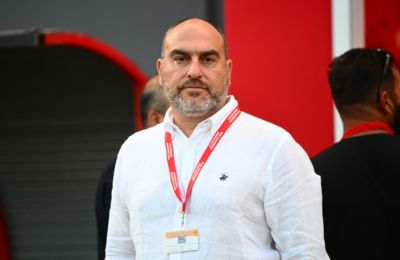 Προεδρική ανάρτηση και...  «Νo comment»