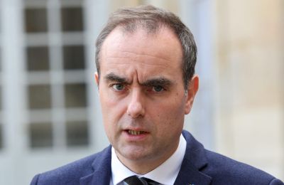 Γαλλία: Απαγόρευση κυκλοφορίας ζητά από τους δημάρχους ο Λεκορνί