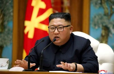 Κιμ Γιονγκ Ουν: Φήμες ότι είναι σε κώμα μετά από εγκεφαλική αιμορραγία