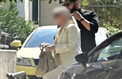 Θα επικαλεστεί και την επιβαρυμένη υγεία του τραγουδιστή, προκειμένου να υποστηρίξει ότι ο θάνατός του δεν επήλθε από τη θεραπεία που τον υπέβαλε.
