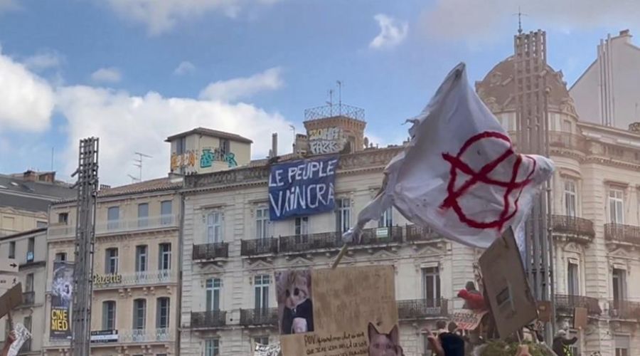 Κανονικά το ματς Παρί Σεν Ζερμέν-Μπαρτσελόνα παρά τις αναταραχές