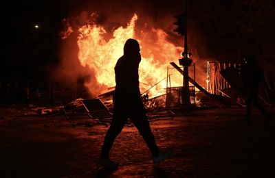 Γαλλία: Κλεμμένα προϊόντα από τις λεηλασίες πωλούνται στο διαδίκτυο