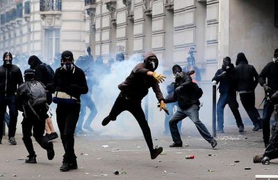 Παρίσι: Νέα απαγόρευση κυκλοφορίας μετά τις λεηλασίες