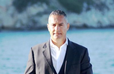 Τζον Χριστοδούλου: Το μυαλό μου με ΔΗΣΥ, η καρδιά με ΑΚΕΛ (ΒΙΝΤΕΟ)