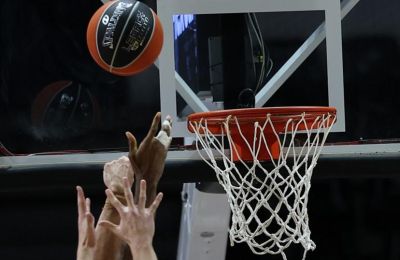 «Πρέπει οπωσδήποτε να χάσουν, θέλω όπου τους βρίσκω να τους διαλύω»
