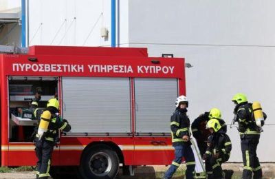 Ζημιές από πυρκαγιά σε κλειστό χώρο στάθμευσης κατοικίας