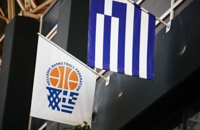 Η δημιουργία «στρατού» και το πολυτελές ξενοδοχείο