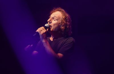 Βασίλης Παπακωνσταντίνου: Νοσηλεύτηκε με αναπνευστικό πρόβλημα