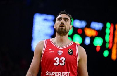 Καθαρή η μαγνητική του Μιλουτίνοφ