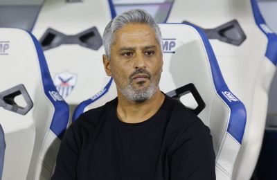 Ανόρθωση: Κλειστά χαρτιά από Ιτζχάκι