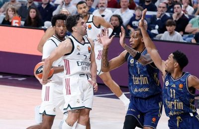 Στο 6-3 και σε τριπλή ισοβαθμία Ρεάλ, Φενέρ και Ερυθρός Αστέρας