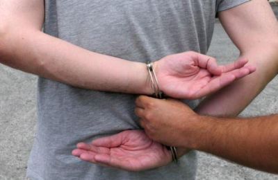 Η υπόθεση αφορά φερόμενη οικονομική ζημιά περίπου €430.000 στις εταιρείες Coral Energy Products Cyprus Ltd και Epic Ltd.