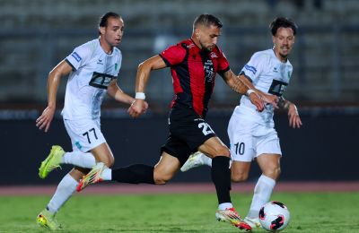 Καρμιώτισσα - Ολυμπιακός 1-0